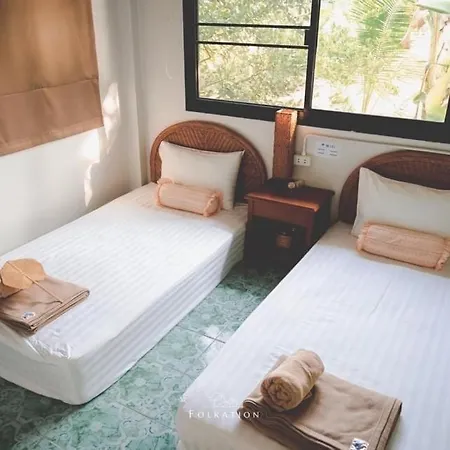 Thipwararom Homestay Takuapa Exterior foto