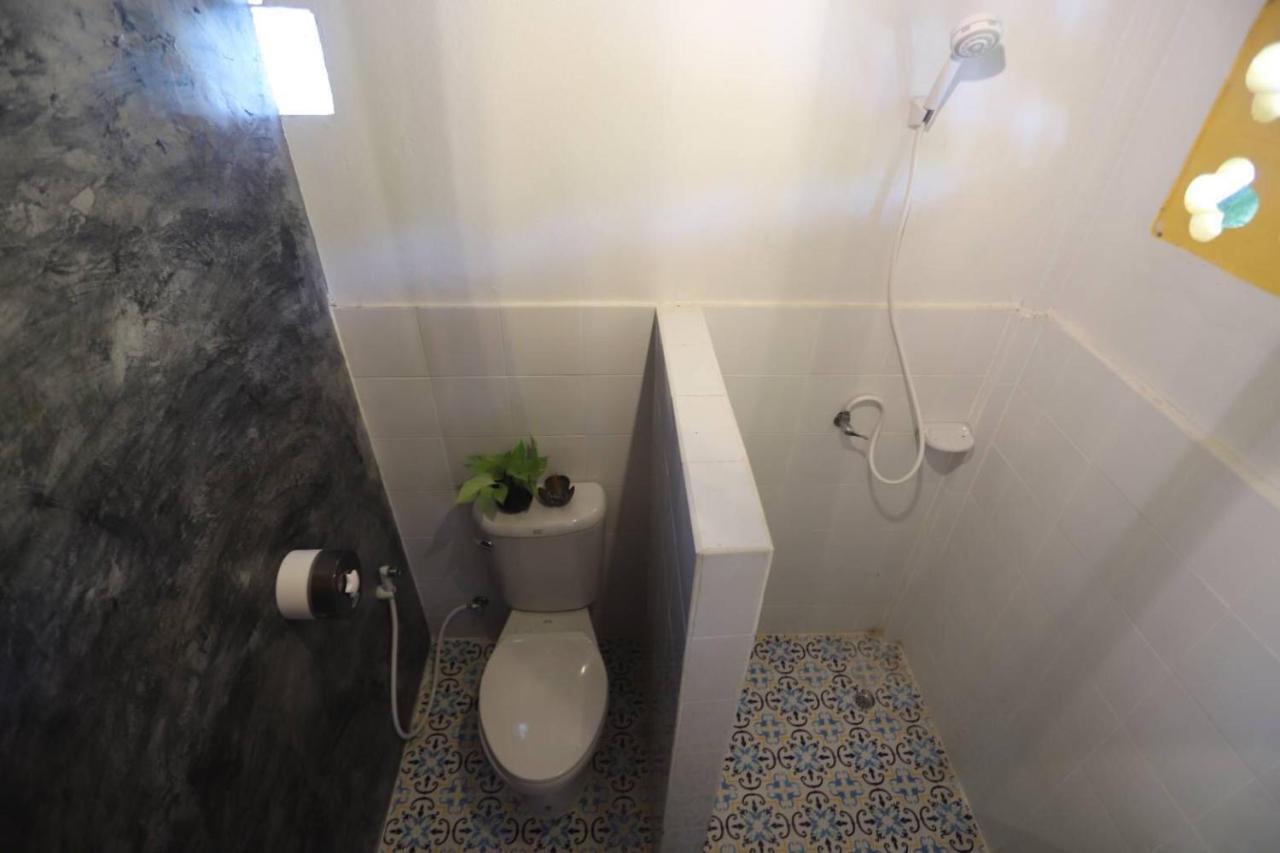 Thipwararom Homestay Takuapa